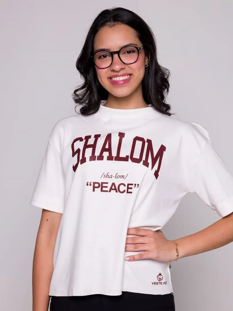 Camiseta cristã Veste Fé com tipografia inspiradora nas costas